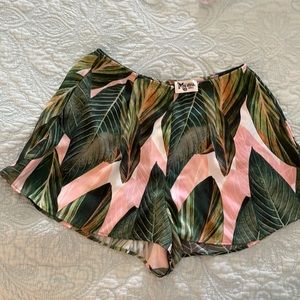 Tropical shorts